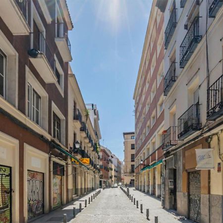 2 Bedroom Flat In La Latina-Carn Madrid Exteriér fotografie