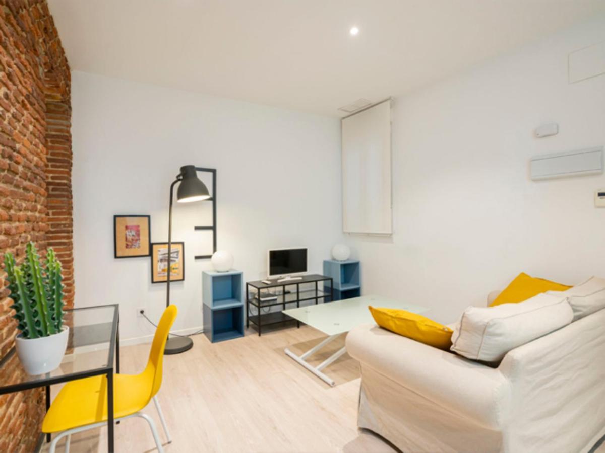 2 Bedroom Flat In La Latina-Carn Madrid Exteriér fotografie
