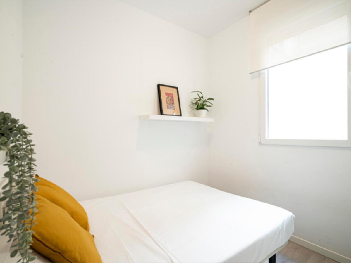 2 Bedroom Flat In La Latina-Carn Madrid Exteriér fotografie